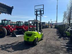 Вилочный погрузчик ZOOMLION FD30Z