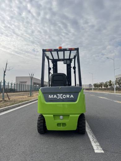 Вилочный погрузчик MAXORA FB25