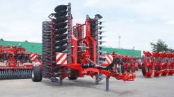 Дискатор Ares XL (дисковая борона Unia)
