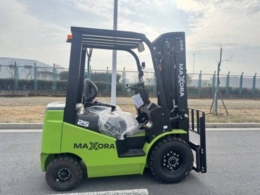 Вилочный погрузчик MAXORA FB25