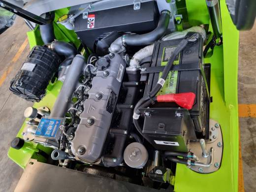 Вилочный погрузчик ZOOMLION FD18Z